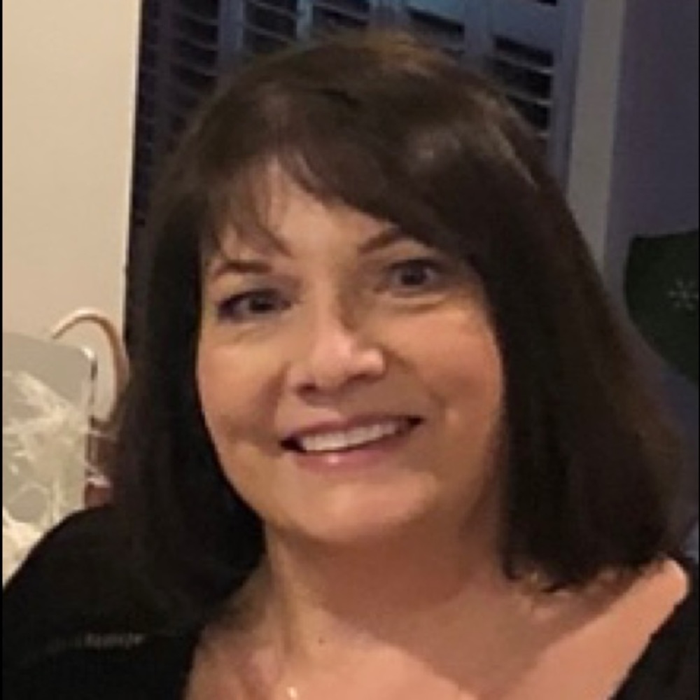 Meet your Posher, Julie